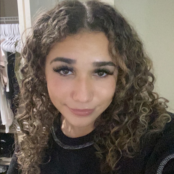 Meet your Posher, Jada - Picture 1 of 1